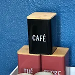 Апартаменты Climatise Avec Wi-fi Et Netflix - Fac, Gare & Centre A Pied